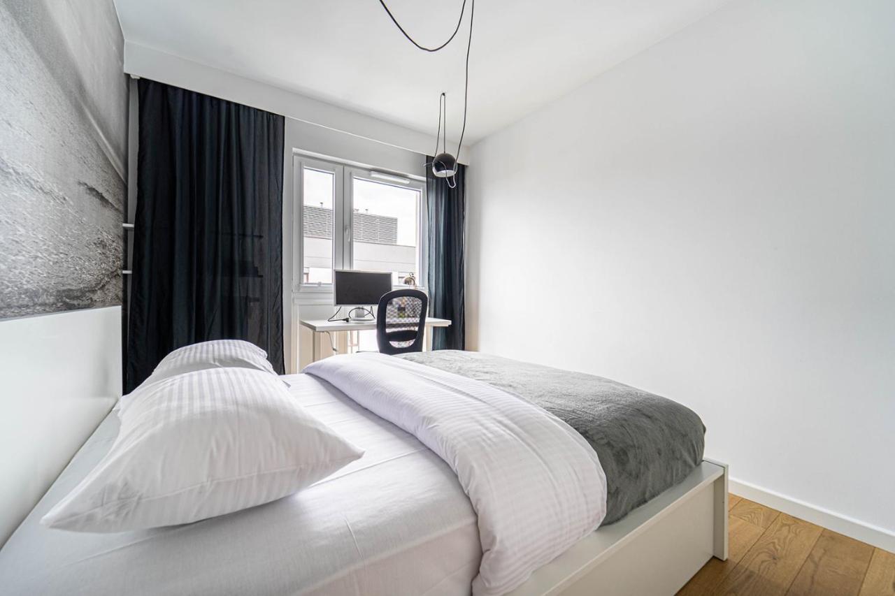 Grochowska Free Parking Apartment Варшава Экстерьер фото